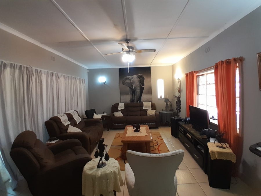 3 Bedroom Property for Sale in Kuruman Northern Cape